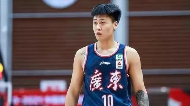 julia在线播放一区二区